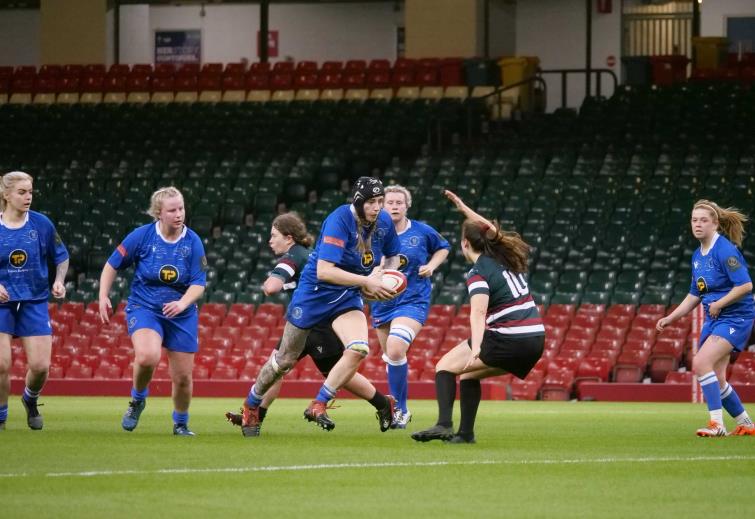 Lucy French on the burst